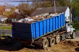 Best Yard Waste Removal in Mohnton, PA